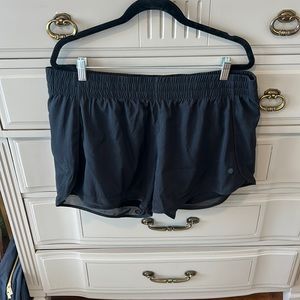 Athleta never worn shorts